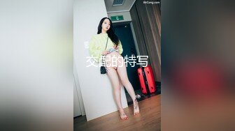 SAP女技师兼职某平台女主播一边工作一边偷拍给客人打飞机吹箫被摸奶子