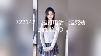 颜值不错的小姐姐露脸跟小哥在家激情啪啪，迷人的大奶子让小哥疯狂后入爆草，奶子乱飞激情上位压在身下干射