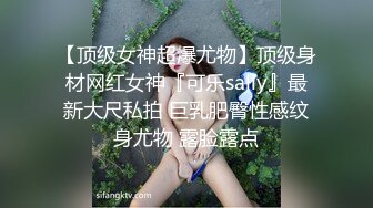 女模特和摄影师在拍摄中做爱