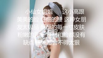 小旅馆钟点房偷拍中年大叔和骚妇情人开房偷情干到一半软了无法插入要看着骚逼撸一会才能继续干