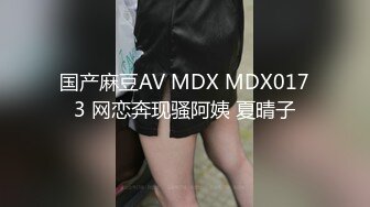 【小泽】黄X超顶级模特，户外摄影，背后行人不断，紧张刺激，超清画质